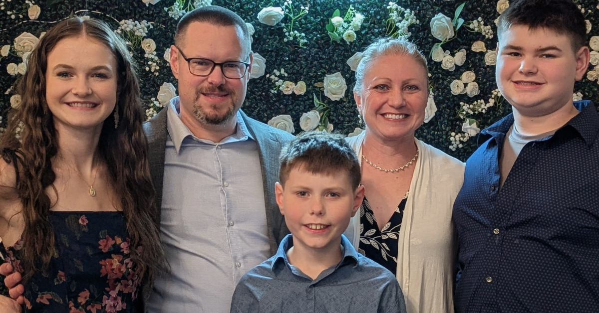 Neil Hastings and family